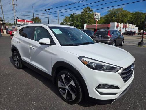 2016 Hyundai TUCSON Sport