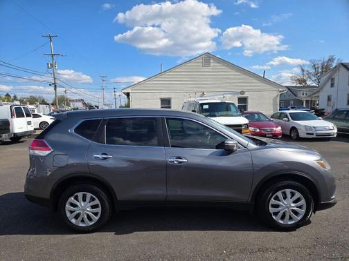 2015 Nissan Rogue S