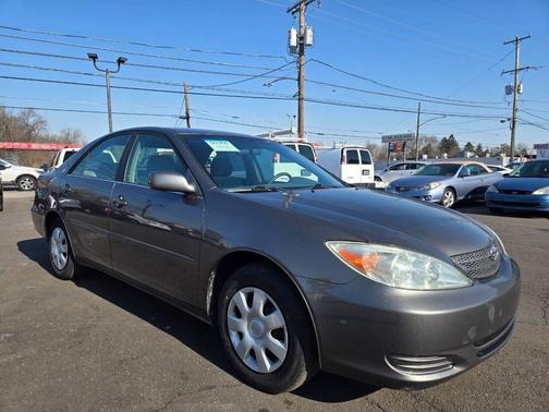2003 Toyota Camry LE