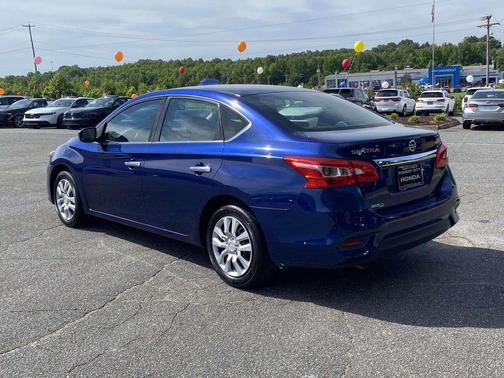 Deep Blue Pearl 2019 Nissan Sentra S