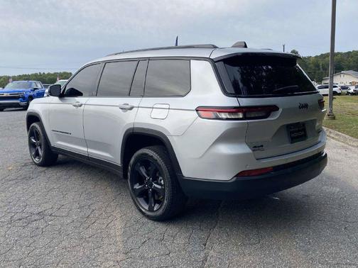 Silver Zynith 2025 Jeep Grand Cherokee L Limited