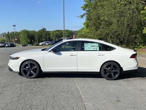 2025 Honda Accord Hybrid Base