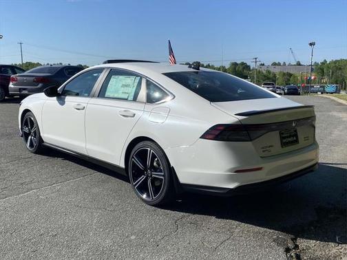2025 Honda Accord Hybrid Base