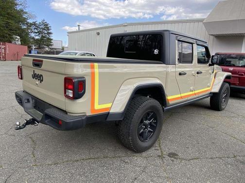 Gobi Clearcoat 2020 Jeep Gladiator Sport S