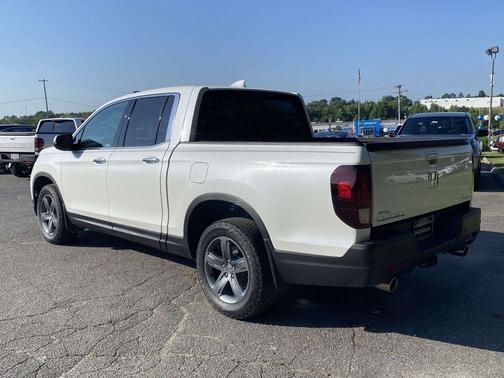 Platinum White Pearl 2023 Honda Ridgeline RTL-E