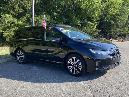 Crystal Black Pearl 2026 Honda Odyssey Elite