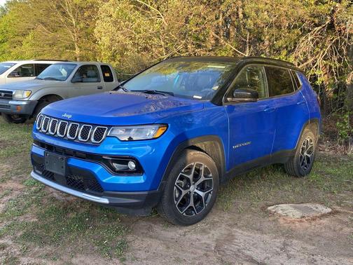 Hydro Blue Pearlcoat 2024 Jeep Compass Limited