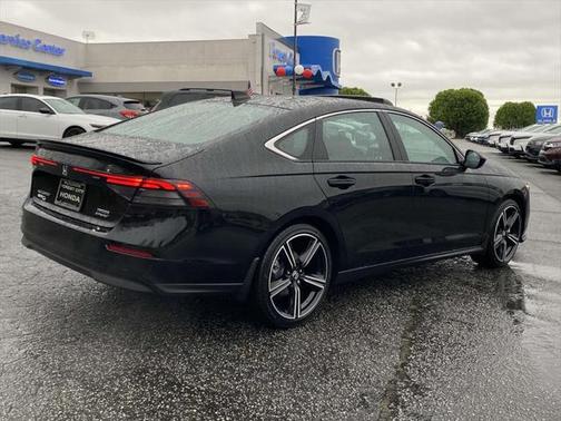 2025 Honda Accord Hybrid Base