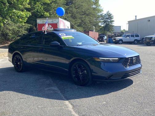 Canyon River Blue Metallic 2025 Honda Accord SE