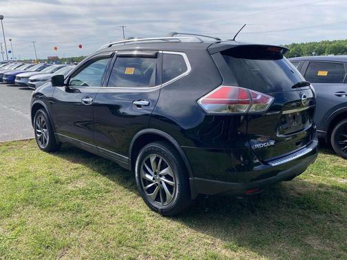 Super Black 2015 Nissan Rogue SL