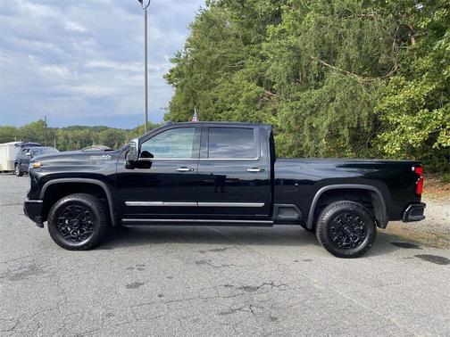 2025 Chevrolet Silverado 2500 High Country