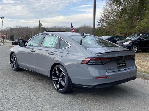 2025 Honda Accord Hybrid Base