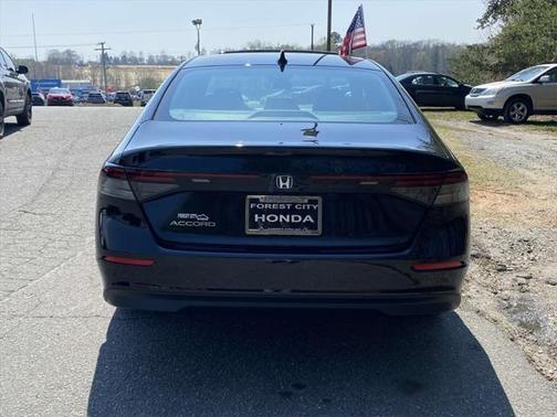 2025 Honda Accord Sport SE 1.5T