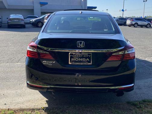Crystal Black Pearl 2017 Honda Accord EX-L w/Navigation & Honda Sensing