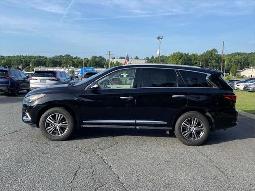 2016 INFINITI QX60 Base