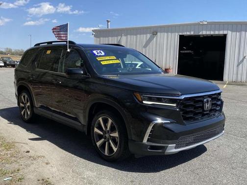 2024 Honda Pilot Touring 8-Passenger