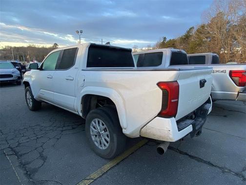 2024 Toyota Tacoma SR5