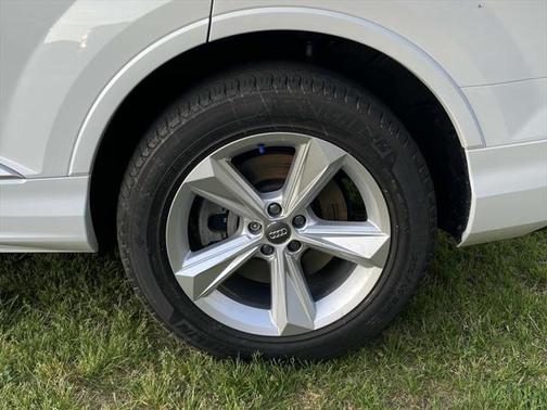 2020 Audi Q7 55 Premium
