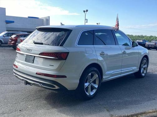 2020 Audi Q7 55 Premium
