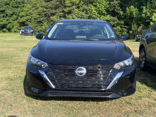 Super Black 2024 Nissan Sentra SV