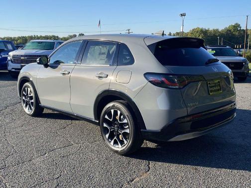 Gray 2027 Honda HR-V EX-L