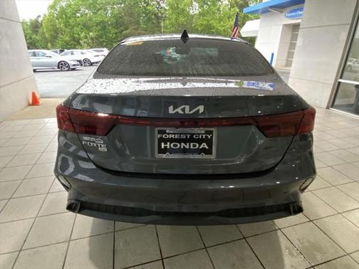 2022 Kia Forte FE