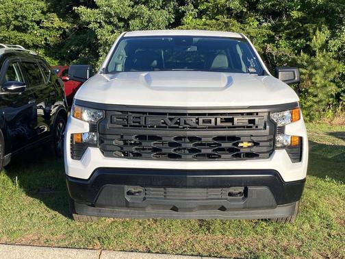 Summit White 2023 Chevrolet Silverado 1500 WT