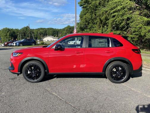 Milano Red 2027 Honda HR-V Sport 2WD