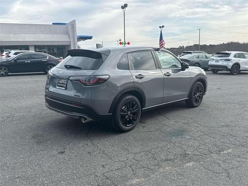 2026 Honda HR-V 2WD Sport