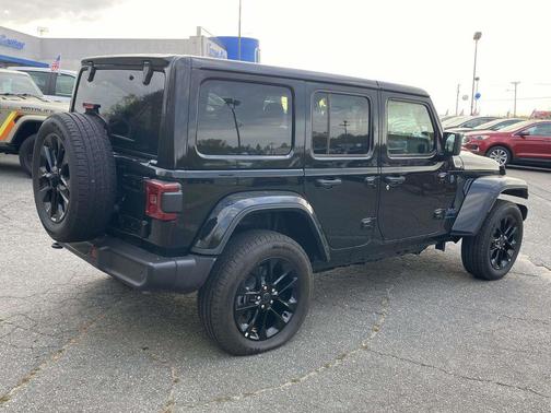 Black Clearcoat 2025 Jeep Wrangler 4xe Sahara