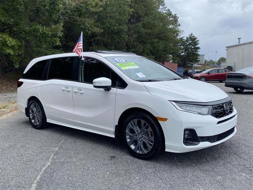 2025 Honda Odyssey Touring
