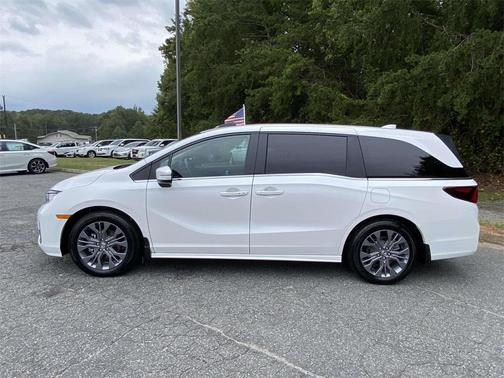 2025 Honda Odyssey Touring