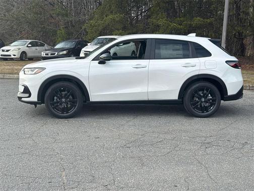 2026 Honda HR-V 2WD Sport