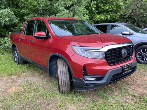 Radiant Red 2023 Honda Ridgeline RTL-E