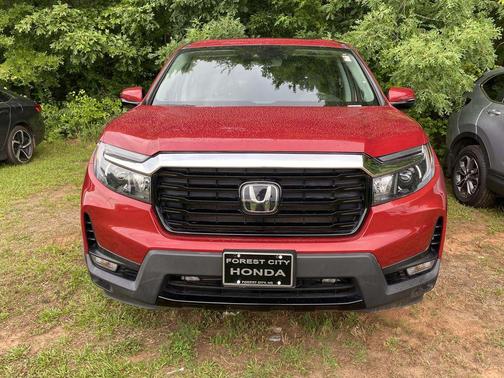 Radiant Red 2023 Honda Ridgeline RTL-E