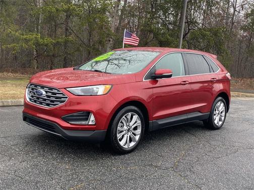2024 Ford Edge Titanium