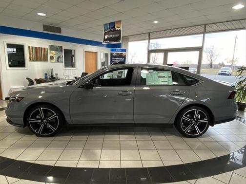 2025 Honda Accord Hybrid Base