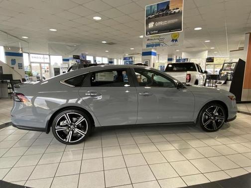 2025 Honda Accord Hybrid Base