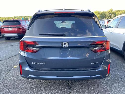 2025 Honda Odyssey Elite