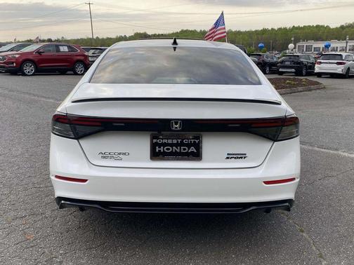 2023 Honda Accord Hybrid Sport-L