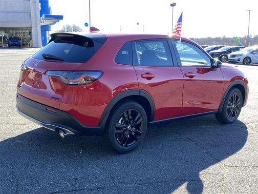 2026 Honda HR-V 2WD Sport