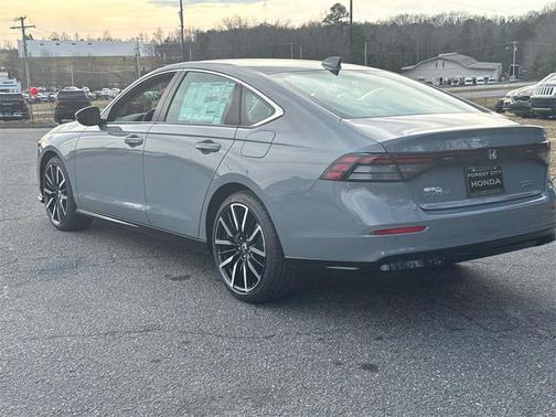 2025 Honda Accord Hybrid Touring