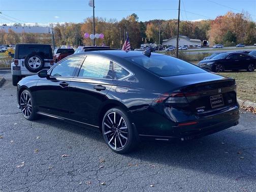 2025 Honda Accord Hybrid Touring