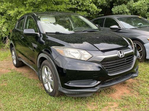 Crystal Black Pearl 2016 Honda HR-V LX