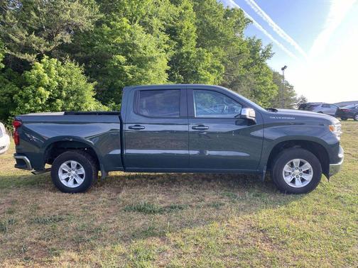 Cypress Gray 2025 Chevrolet Silverado 1500 LT