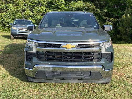 Cypress Gray 2025 Chevrolet Silverado 1500 LT