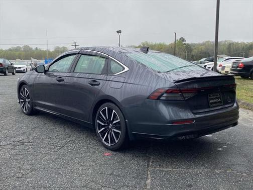 2023 Honda Accord Hybrid Touring
