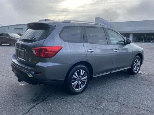 2020 Nissan Pathfinder SV 4WD