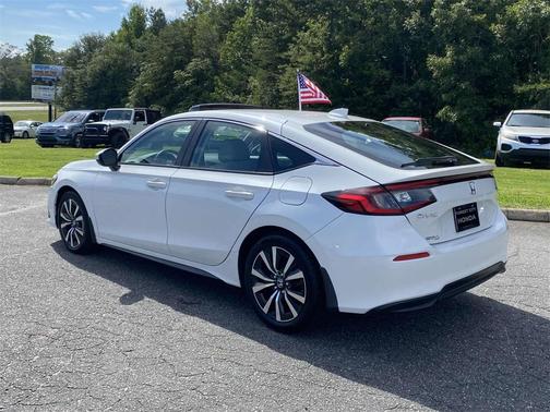 Platinum White Pearl 2023 Honda Civic EX-L