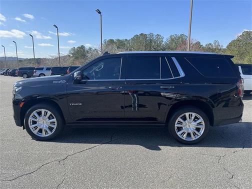 2022 Chevrolet Tahoe 4WD High Country